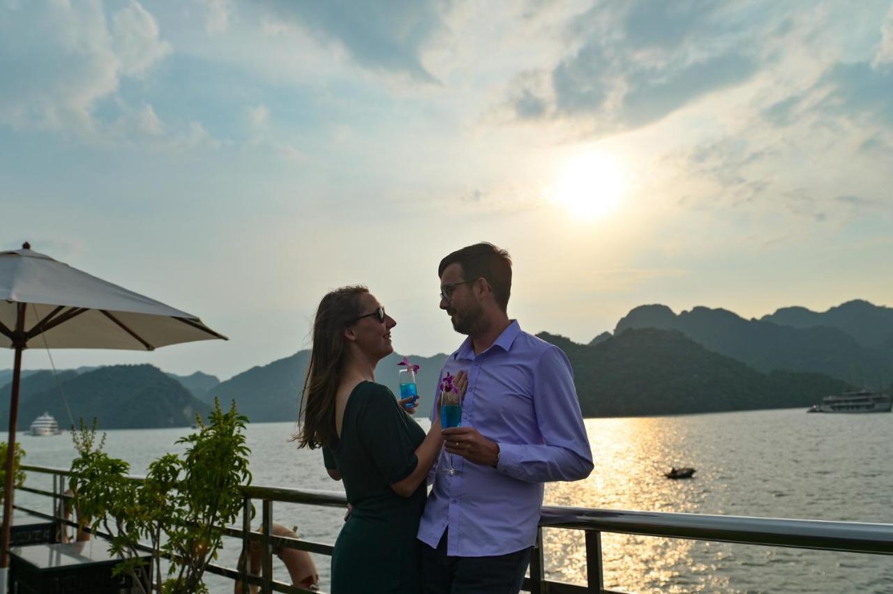 Cat Ba Ocean Cruise Ha Long Exterior foto